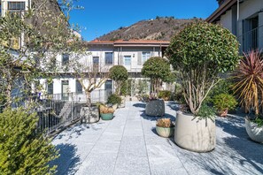 Property grounds - Le Dimore Lake Como City Center  (Como)