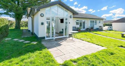 Spacious 2BED Chalet Near Sidmouth - Sleeps 5