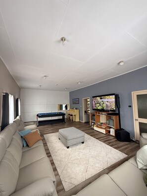 Living area - Walpole Forest Retreat - A spacious property perfect for group and family stays! (Walpole)
