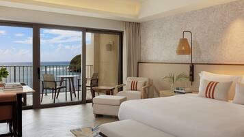 Premium Room, 1 King Bed, Balcony, Ocean View