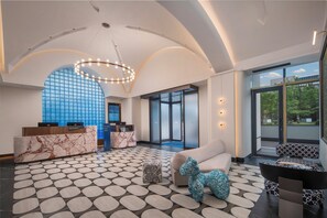 Exterior - Holiday Inn Express Guiyang Guanshanhu By Ihg (Guiyang)