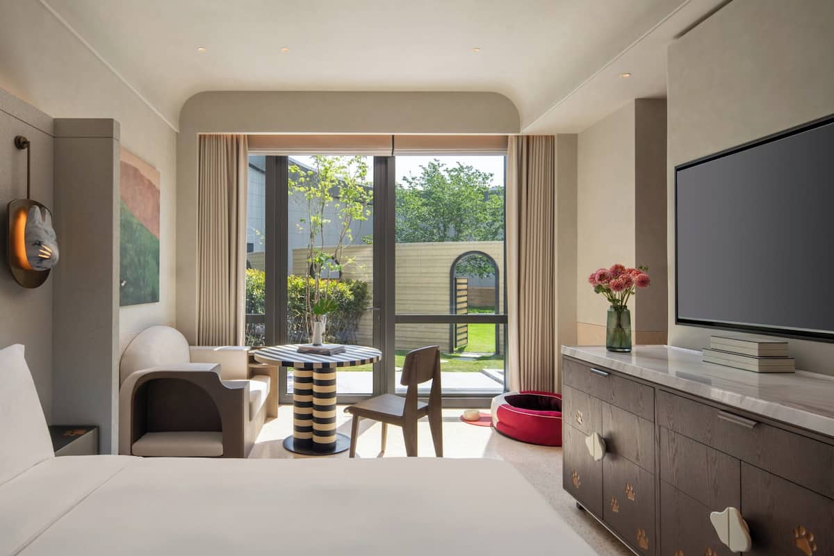 Kamar Premium, 1 Tempat Tidur King (Pet Friendly)