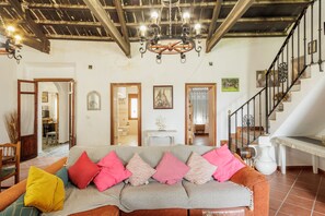 Chimenea y tenis de mesa 