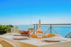 Servei de restauració a l'aire lliure