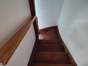 Interior - Holiday Home 'Gîte Les Pommiers - Calme Et Nature' with Private Garden (Eu)