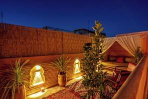 Terrace/patio - Charming 3-bedroom riad in delightful Marrakech (Marrakech)