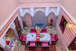 Dining - Charming 3-bedroom riad in delightful Marrakech (Marrakech)