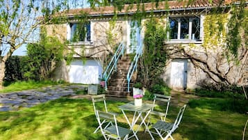 UtendĂžrsservering