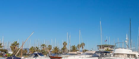 Marina