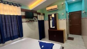 Deluxe Double Room, Air conditioning | Free WiFi