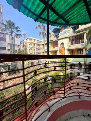 Property grounds - HOTEL HOLIDAY HOME (Digha)