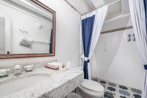 House, Smoking - Amazing Colonial Mansion-8br-private Pool-old City (Cartagena)