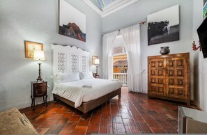 House, Smoking - Amazing Colonial Mansion-8br-private Pool-old City (Cartagena)