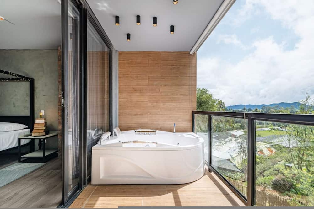 Olive Country Living - 311