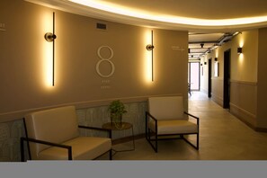 Room - Nutibara Express - 822 (Medellín)