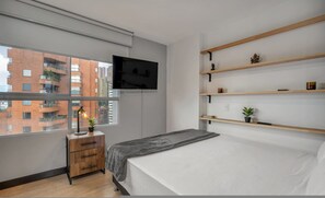 House - Luxury 2BR Apt Near Provenza (Medellín)