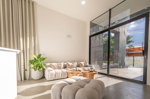 Metropolitan Living 1515