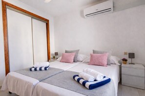 Apartment, 3 Bedrooms, Balcony, City View - Torreblanca Near the sea (Torrevieja)