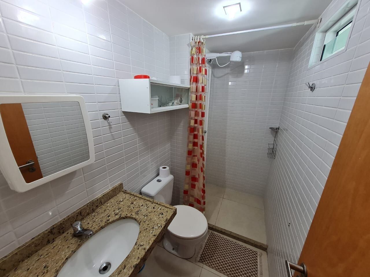 Apartamento básico | Banheiro