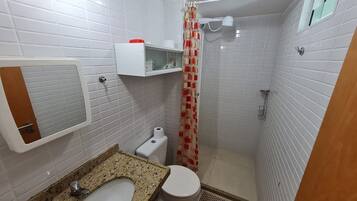 Apartamento básico | Banheiro