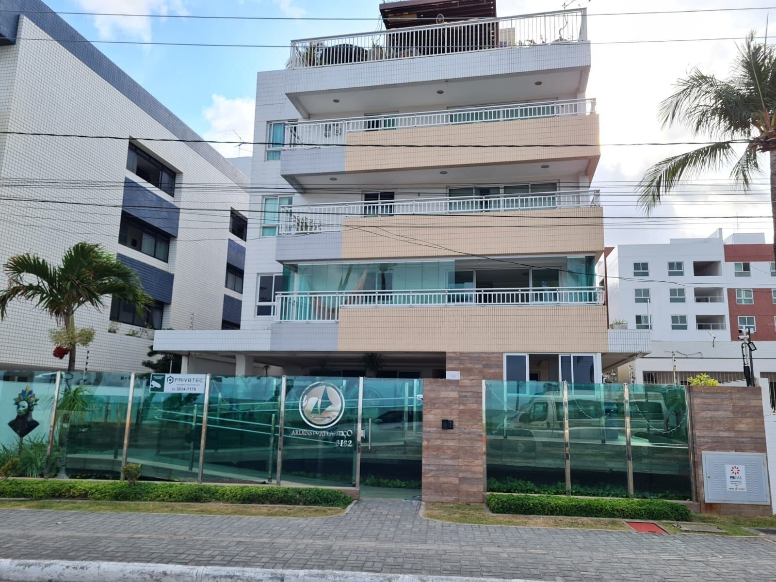 Apartamento básico | Fachada