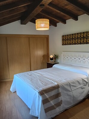1 habitación, wifi y ropa de cama 