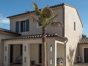 Exterior - Maison Alba – Elegant Home with pool (L'Isle-sur-la-Sorgue)