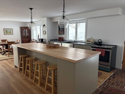 Maple Avenue Farm.  Views, Farmhouse in Pomfret