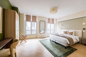 2 habitaciones, tabla de planchar con plancha, cuna de viaje y wifi 