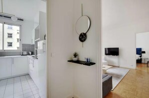 Interior - Peaceful-1bedroom -Trocadero -Eiffel Tower -Paris16 (Paris)