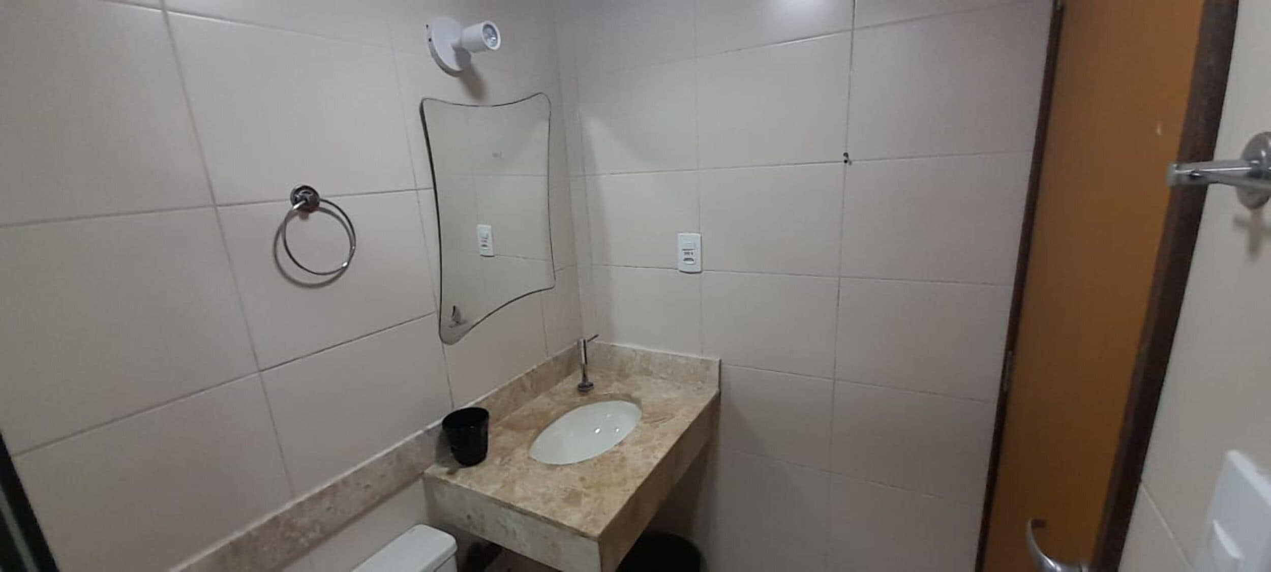 Comfort Apartment | Bathroom