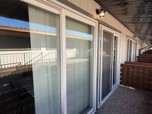 Exterior detail - Cozy 1x1 Apt by Pease Park (Austin)