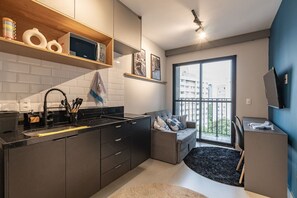 1 bedroom - Apto na Vila Ol Mpia com Academia e Smart Lock (São Paulo)