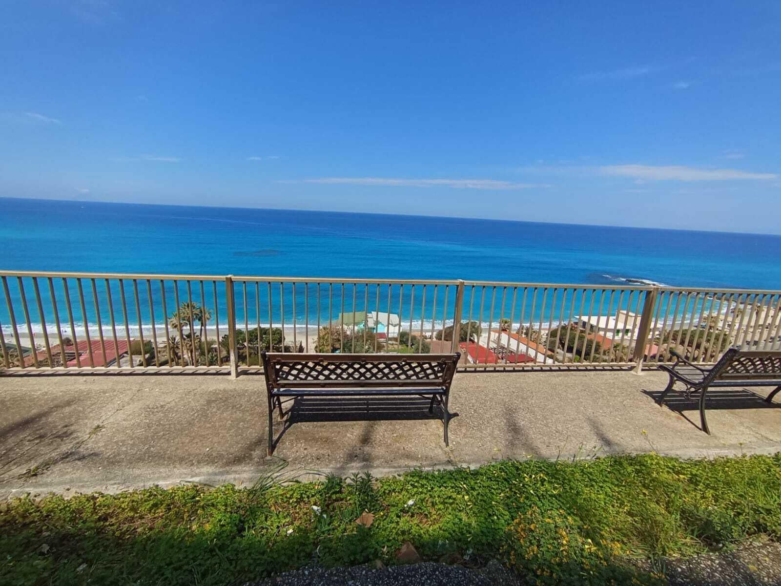 Comfort Apartment, Balcony, Partial Ocean View | Kawasan hartanah