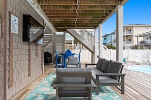 Terrace/patio - Second Row - Private Pools & Ocean Views by Williamson Realty (Ocean Isle Beach)