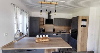 Newly renovated vacation home in a quiet location close to the beach