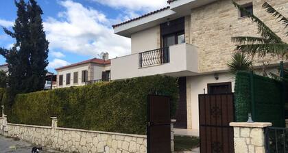 Çeşme Alaçatı'da Lüx Villa !