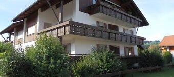 Apartment 'Vogel' with Mountain View, Shared Garden and Wi-Fi