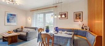 Apartment "Vogel" with Mountain View, Shared Garden, and Wi-Fi