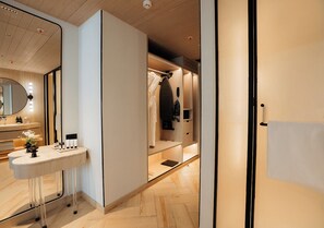Chambre Supérieure avec lits jumeaux, vue ville | Literie de qualité supérieure, matelas Select Comfort, minibar