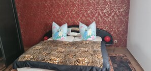 1 Schlafzimmer, Bügeleisen/Bügelbrett, WLAN, Bettwäsche