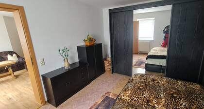 Holiday Home 'Ferienwohnung Sehr Ruhig' with Private Garden and Wi-Fi