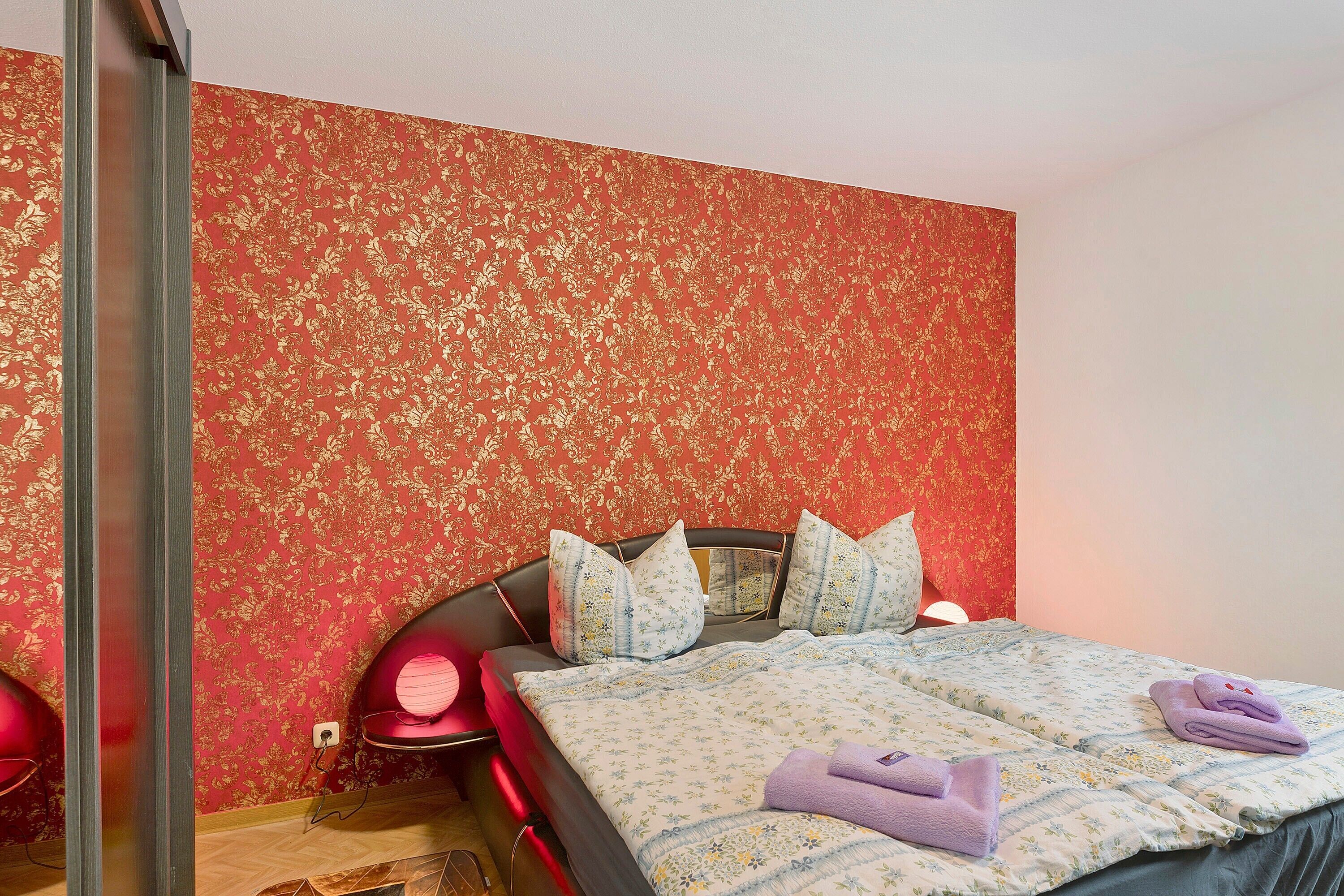 1 habitación, tabla de planchar con plancha, wifi y ropa de cama 