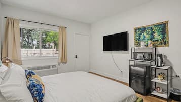 Double Room, Pool View