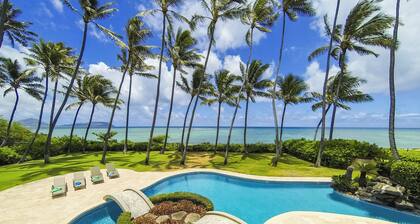 Kahala Mini Resort | Beachfront Luxury w/ Pools, Tennis & Guest House