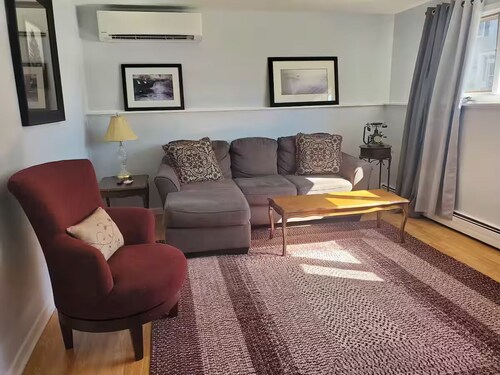 "Nova By The Sea" 3 bd 2 blocks fr Pictou Harbour