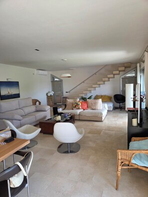 Living area - Villa Petit Paradis - A little bit of heaven (Callao Salvaje)