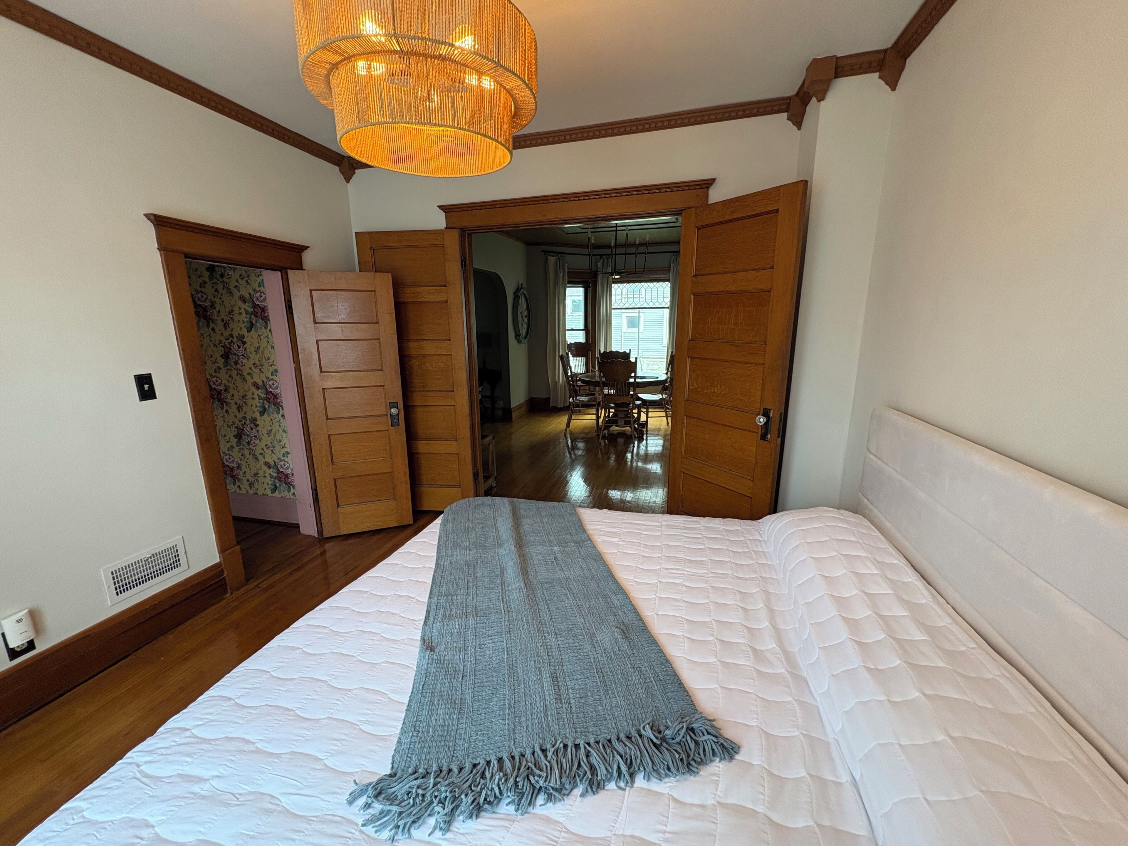 4 bedrooms, free WiFi, bed sheets