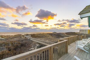 Property grounds - Pet-friendly 8BR oceanfront home w/ pool & panoramic views! (Nags Head)