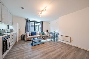 Interior - Two ensuite doubles, walk to Manchester city centre (Manchester)